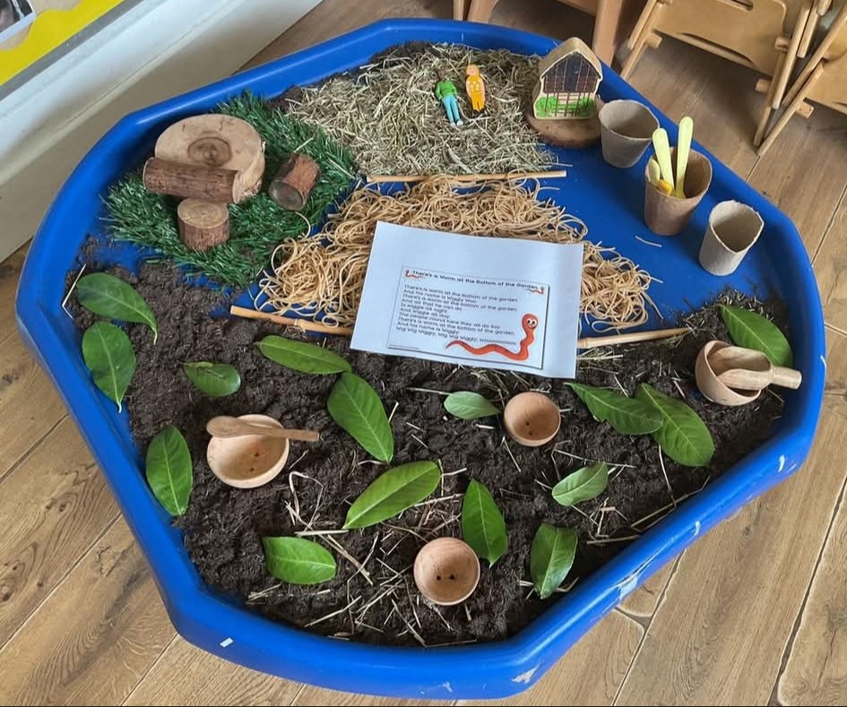 Exploring songs and rhymes through sensory play!
